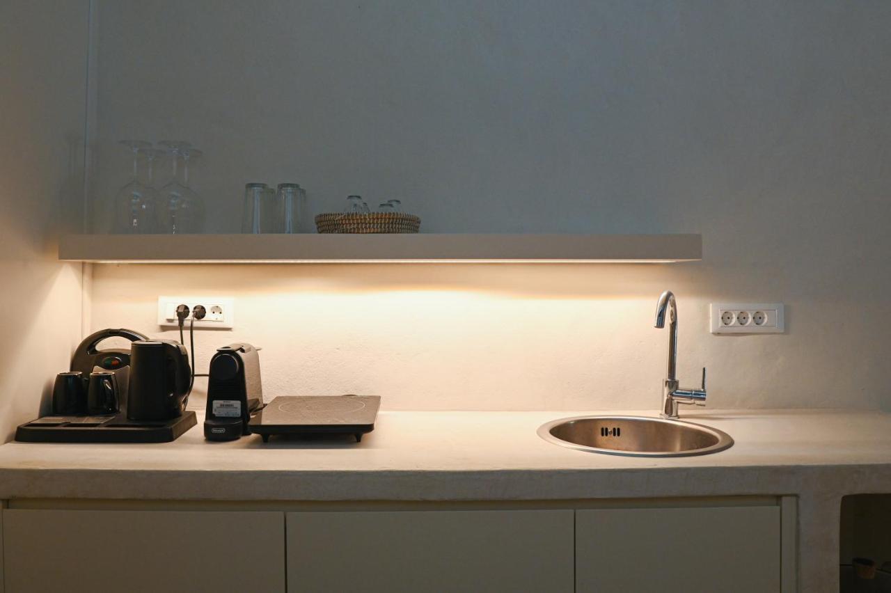 Naos Suites Vothon Ngoại thất bức ảnh