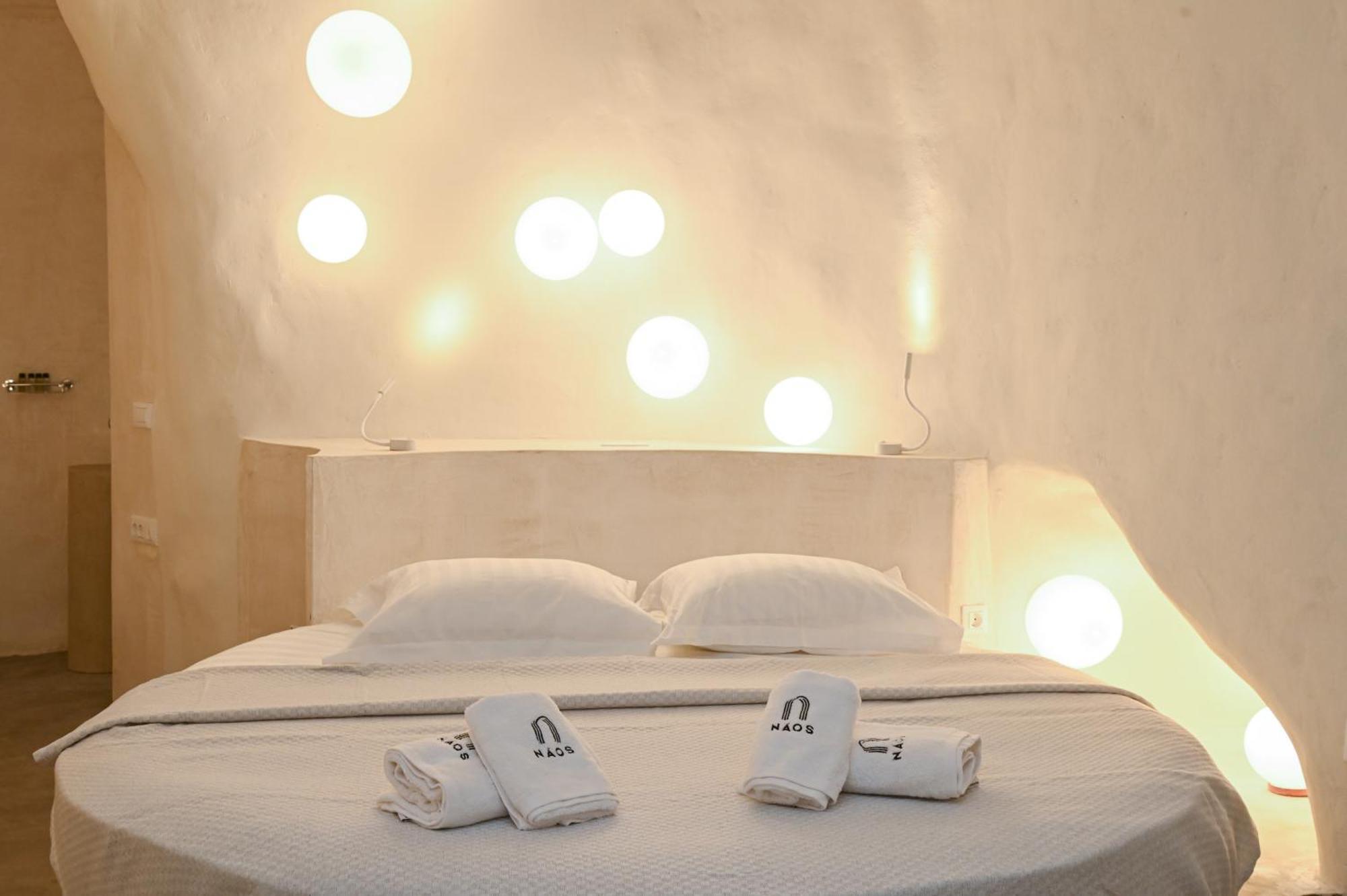 Naos Suites Vothon Ngoại thất bức ảnh