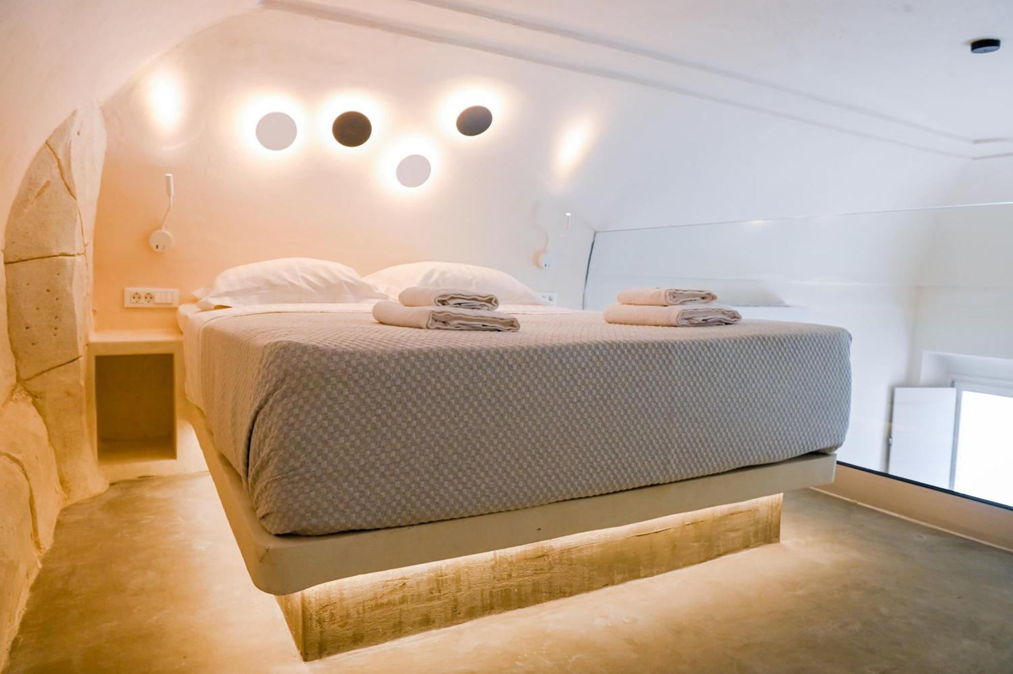 Naos Suites Vothon Ngoại thất bức ảnh